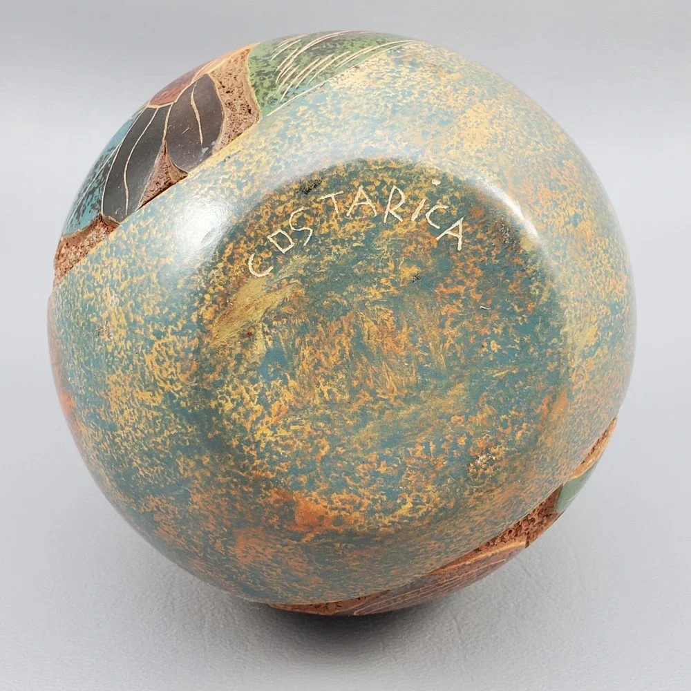 Costa Rica Art Pottery Vase Engraved Hand Crafted Double Sided Fish & Bird 4.5